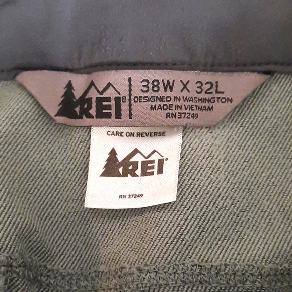 NWOT REI Men's Ski Pants - Picture 6 of 11